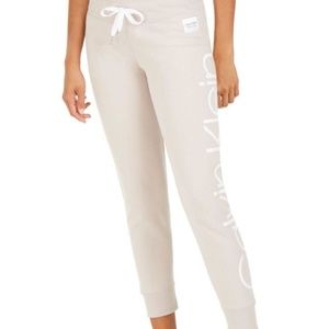 Calvin Klein Sweatpants